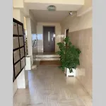 Magnifique T2 Neuf 40m2 Avec Balcon Au Trottel 4 Couchages Wifi Clim Parking A Pieds 100m Апартаменты Аяччо