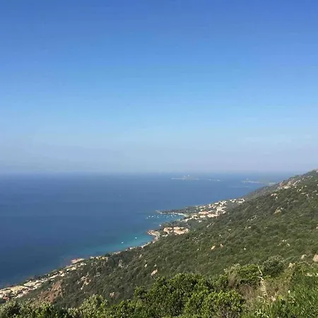 Trottel Balcony Apartment: Retreat With Wi-fi And Parking * Ajaccio (Corsica)