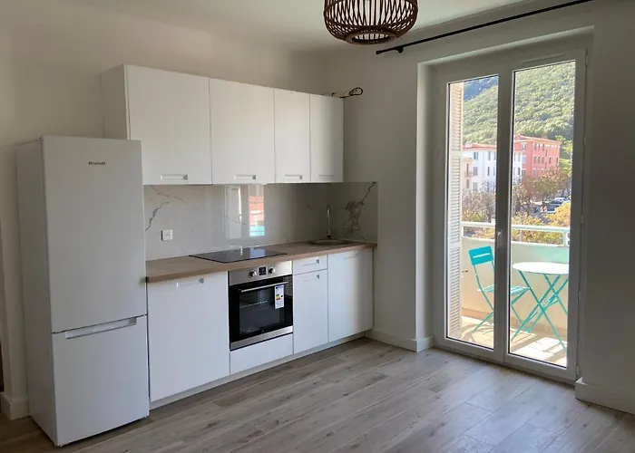 Apartment Trottel Balcony Apartment: Retreat With Wi-fi And Parking Ajaccio (Corsica)